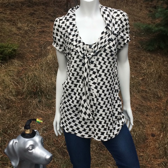 White House Black Market Tops - NEW White House Black Market 100% Silk Blouse